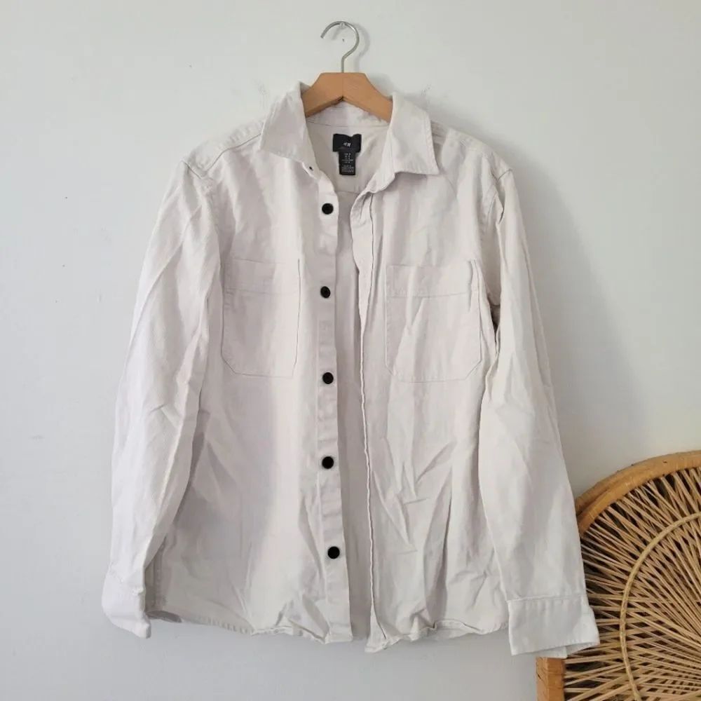 H&M 100% Cotton Corduroy Button Down Shirt Off White Medium